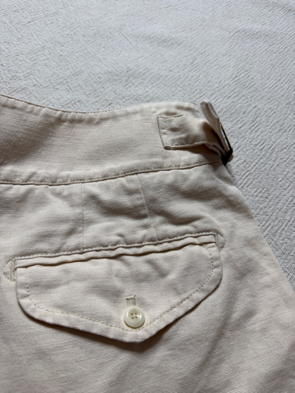 Banana Republic Linen Blend Safari Light Beige Shorts 8 Summer Side Buckles - Picture 11 of 12